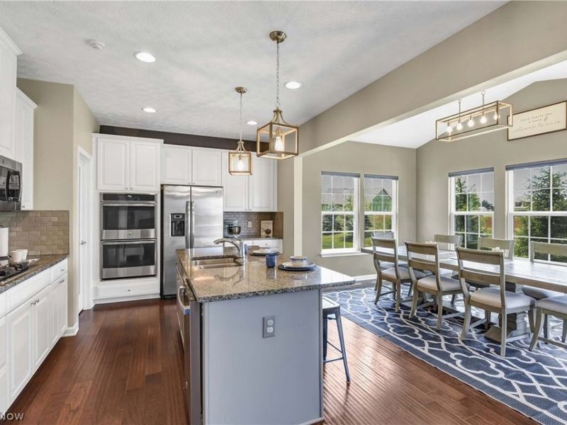 6530 Wisteria Lane, Medina, OH 44256 Photo 3