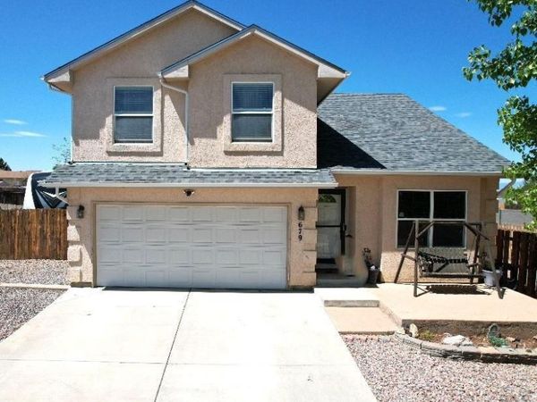 679 S Bow Mar Dr, Pueblo West, CO 81007