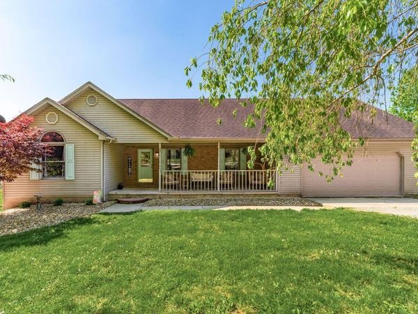 6393 Marietta Road NE, Lancaster, OH 43130