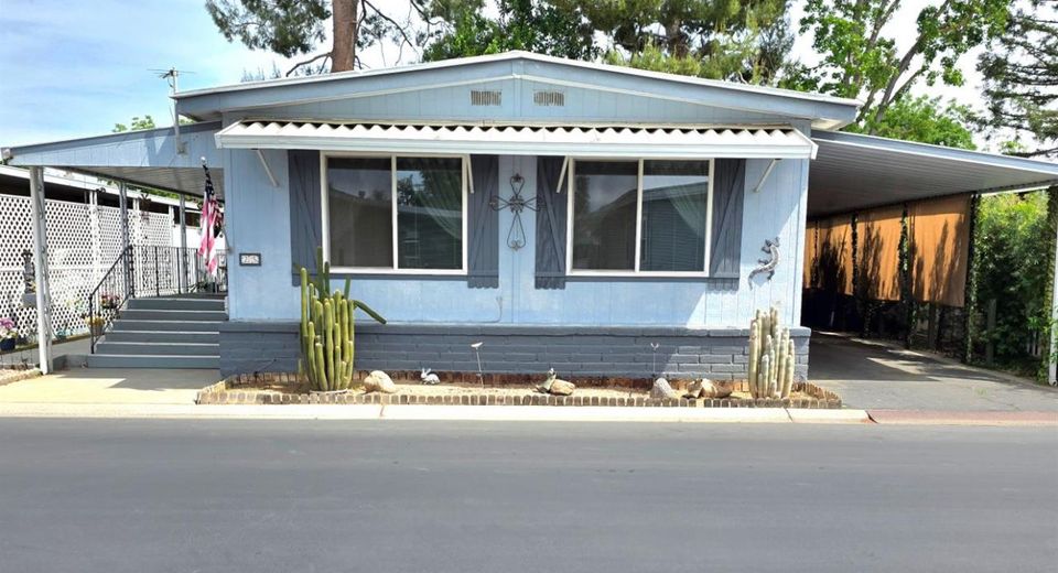 2706 W Ashlan Ave #25, Fresno, CA 93705 Photo