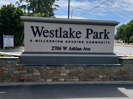 2706 W Ashlan Ave #25, Fresno, CA 93705 Photo