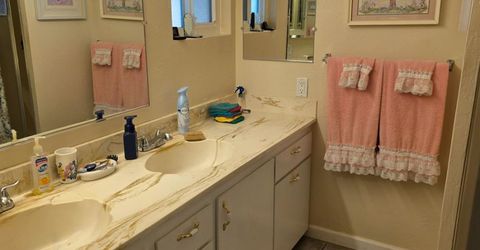 2706 W Ashlan Ave #25, Fresno, CA 93705 Photo