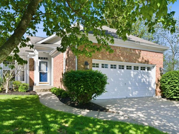 7277 Ridge Edge Court, Unit E, Florence, KY 41042