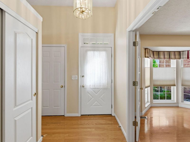 7277 Ridge Edge Court, Unit E, Florence, KY 41042 Photo 3