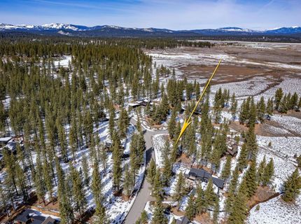 300 Bob Haslem, Truckee, CA 96161 Photo