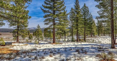 300 Bob Haslem, Truckee, CA 96161 Photo