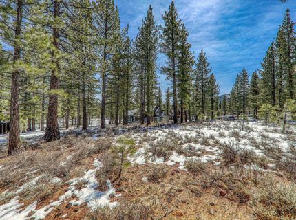 300 Bob Haslem, Truckee, CA 96161 Photo