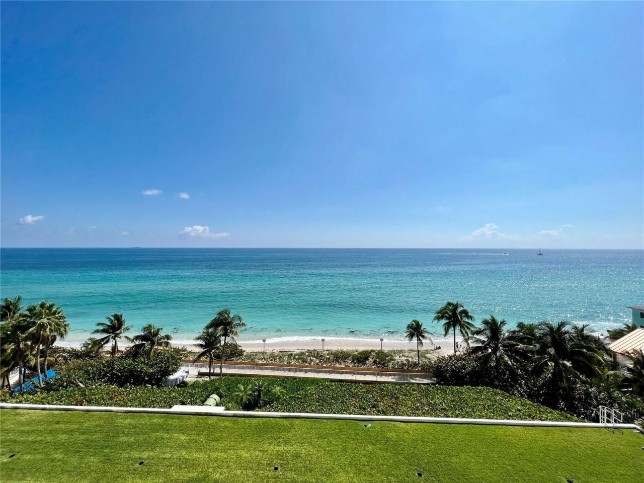 6001 N Ocean Drive, Unit 706, Hollywood, FL 33019 Photo