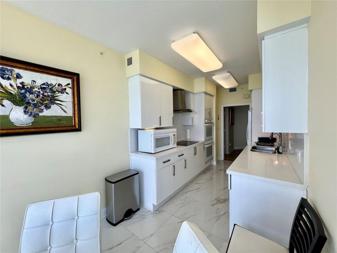 6001 N Ocean Drive, Unit 706, Hollywood, FL 33019 Photo