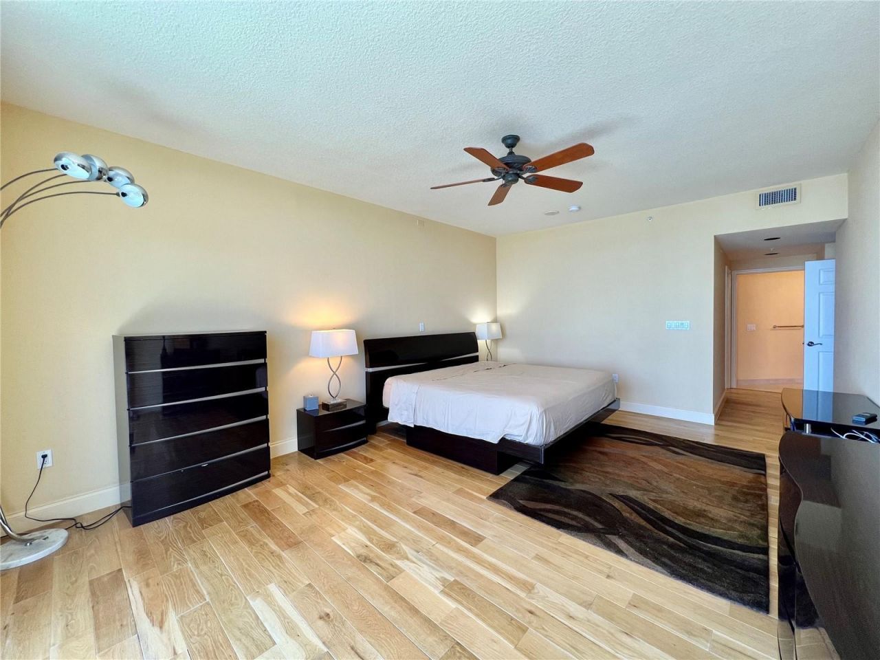 6001 N Ocean Drive, Unit 706, Hollywood, FL 33019 Photo