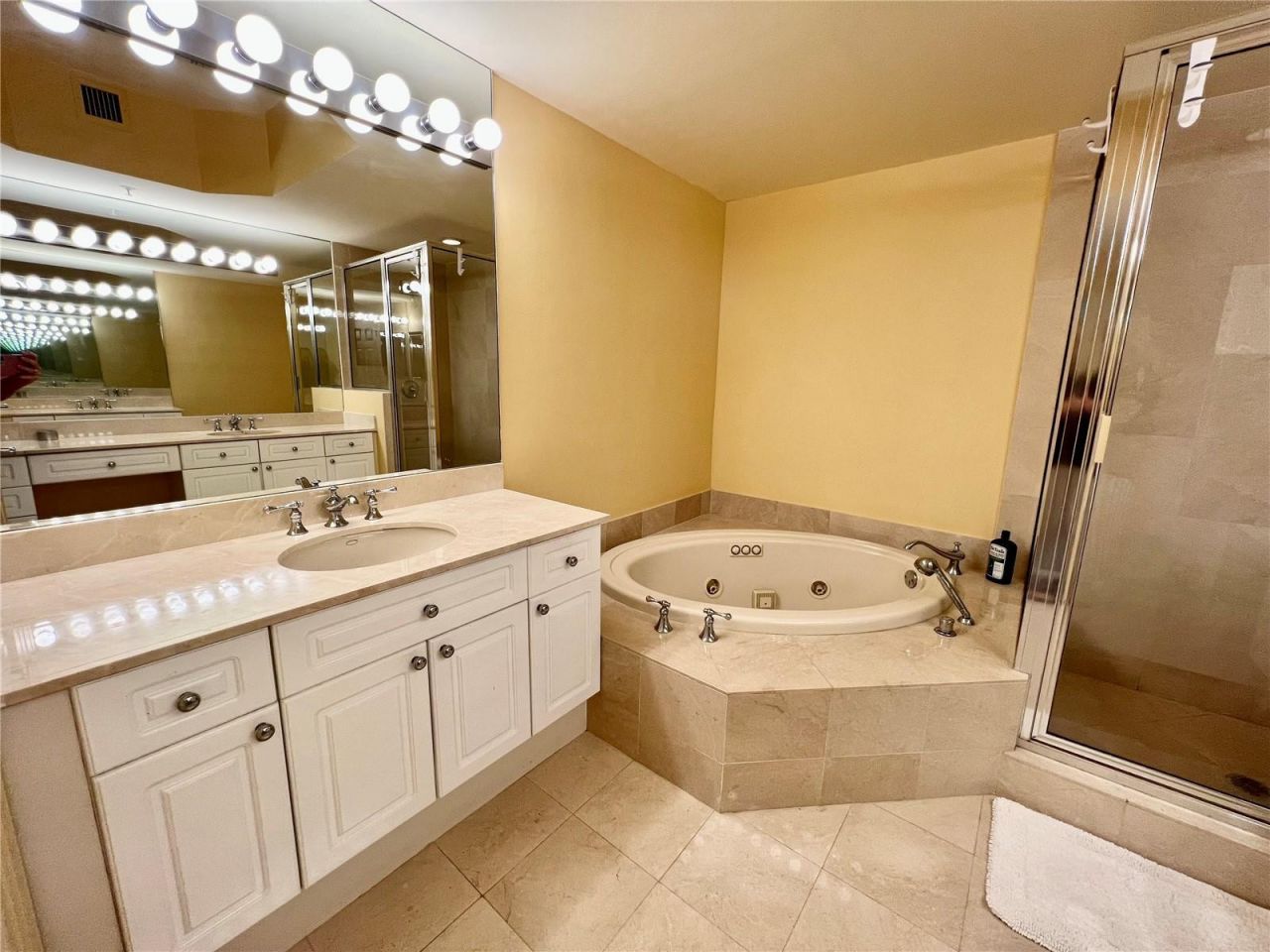 6001 N Ocean Drive, Unit 706, Hollywood, FL 33019 Photo
