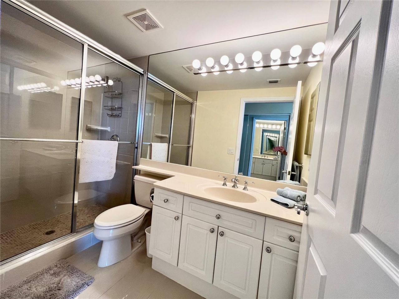 6001 N Ocean Drive, Unit 706, Hollywood, FL 33019 Photo