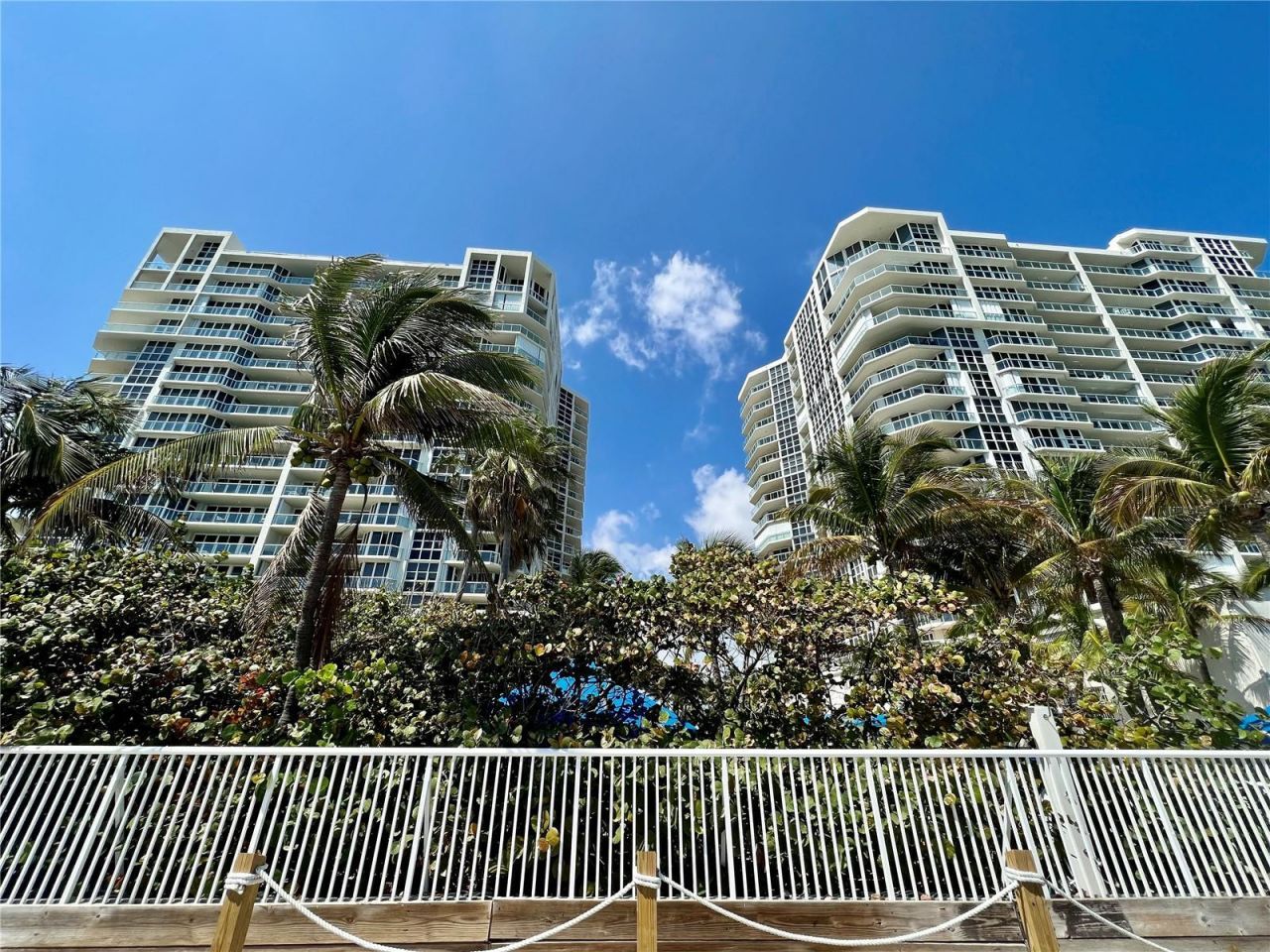 6001 N Ocean Drive, Unit 706, Hollywood, FL 33019 Photo