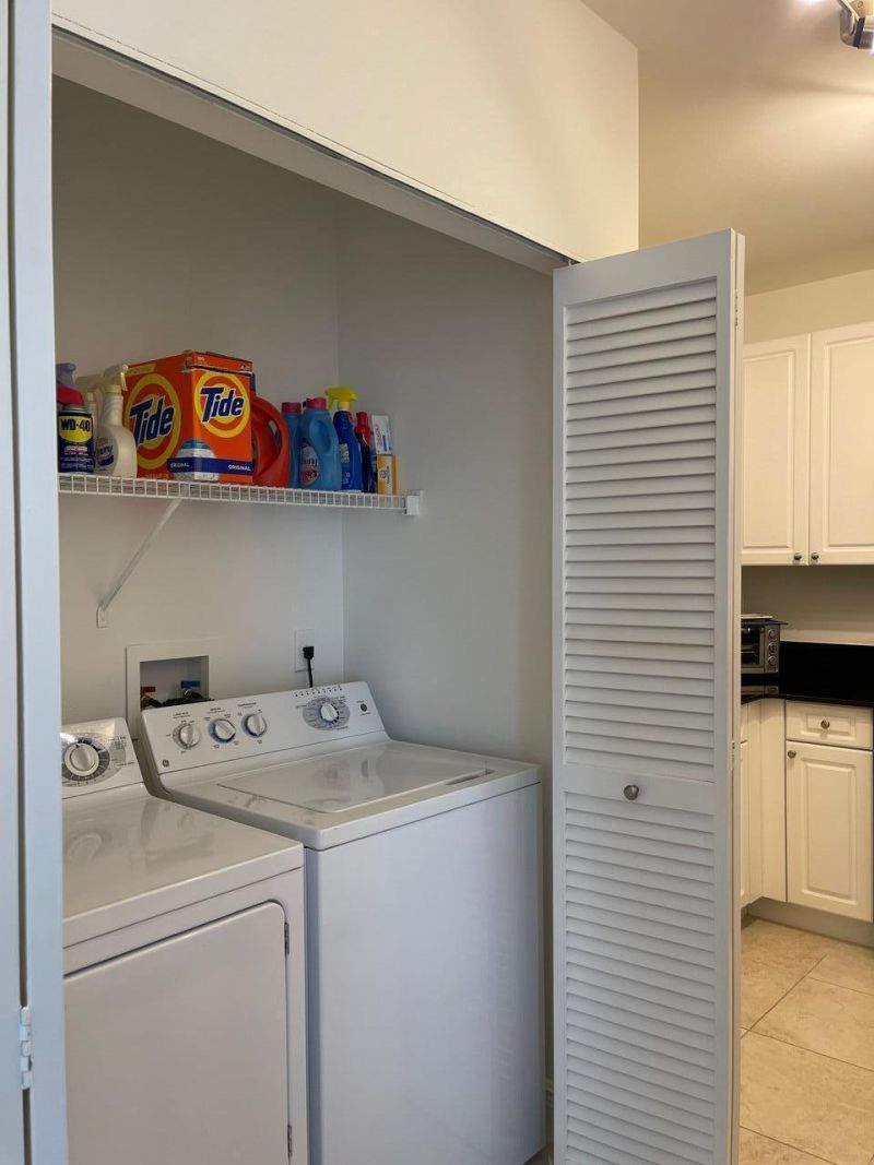 255 Evernia Street, Unit 407, West Palm Beach, FL 33401 Photo