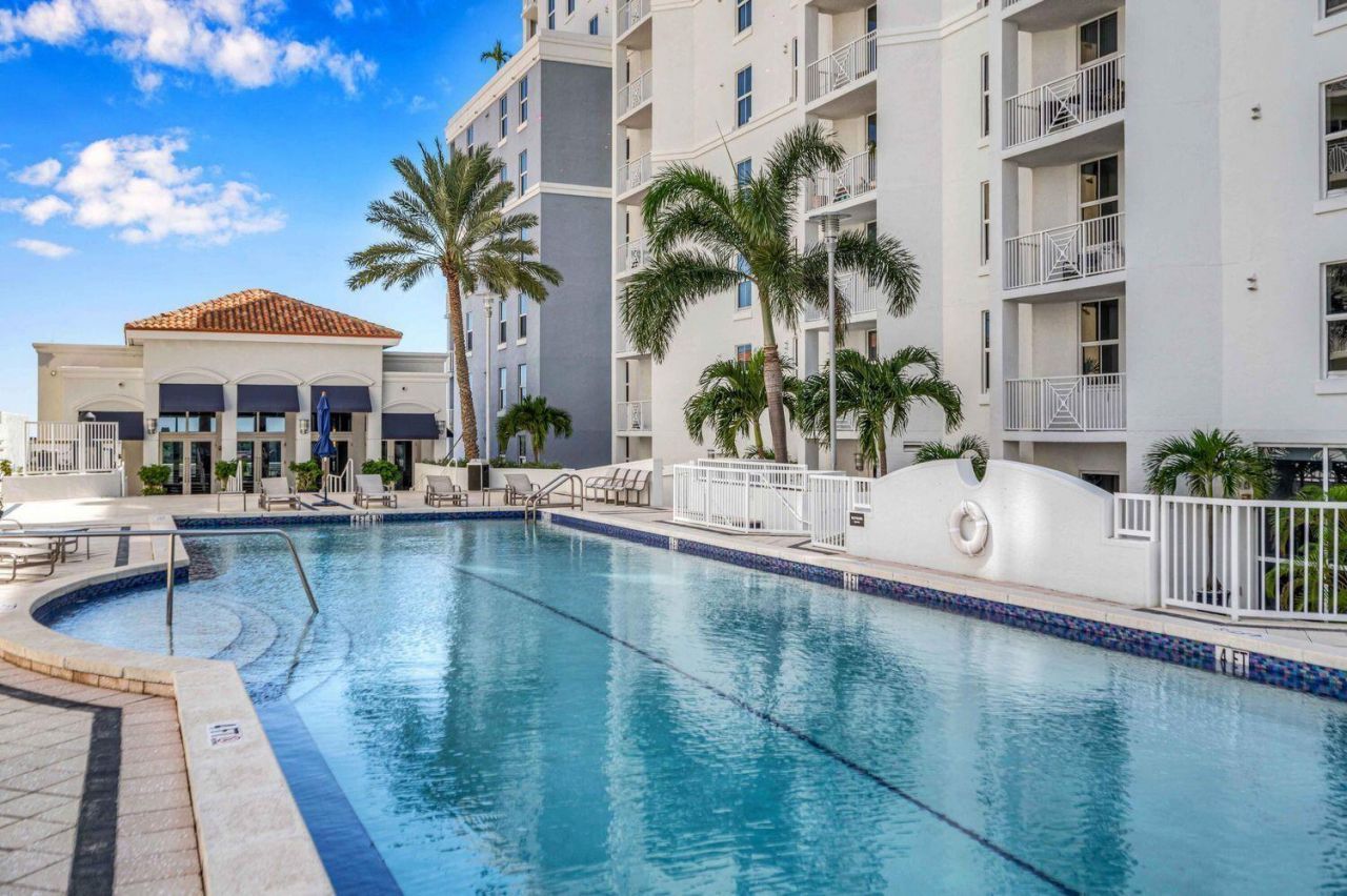 255 Evernia Street, Unit 407, West Palm Beach, FL 33401 Photo