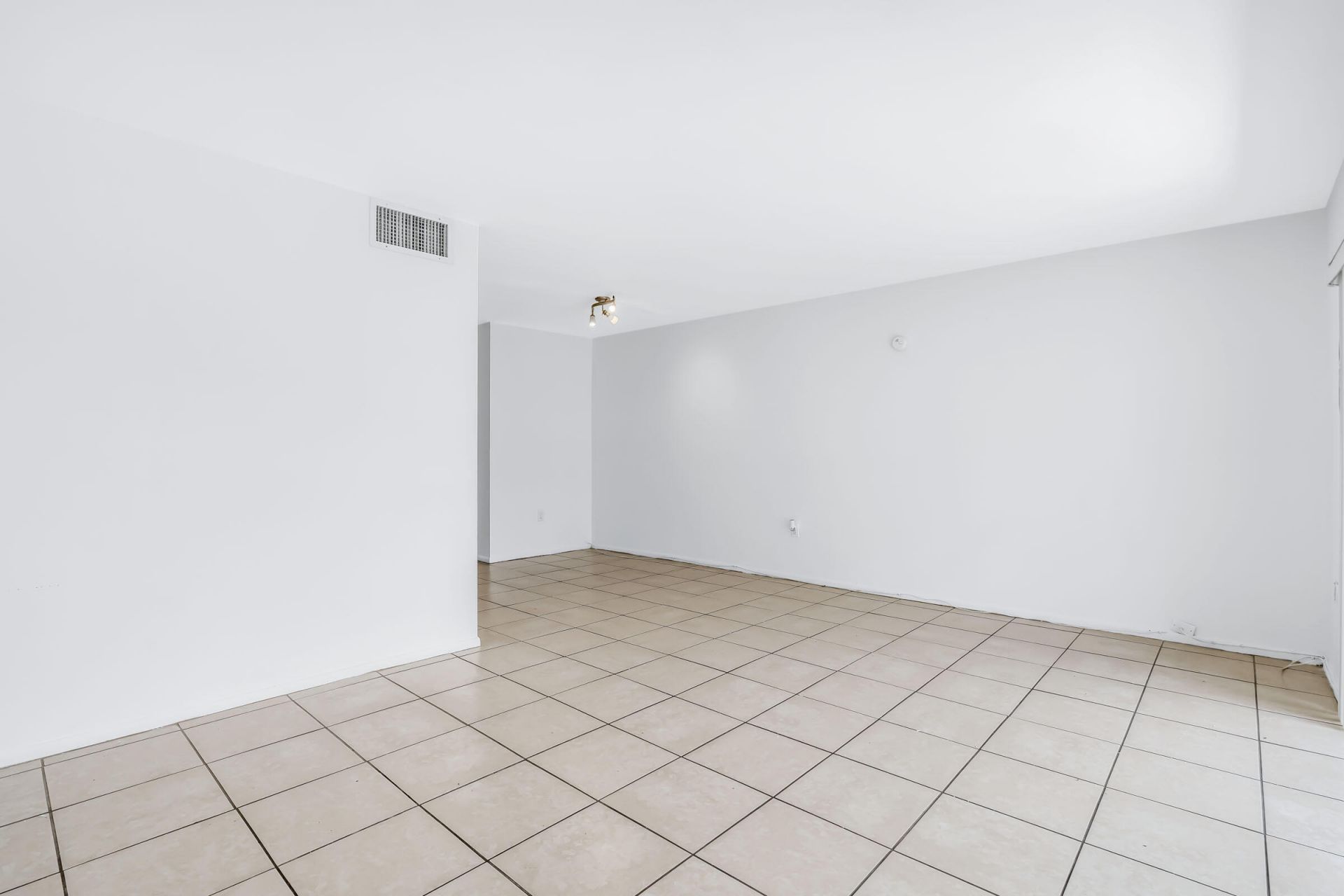 Please Call For Address, Miami, FL 33143 Photo