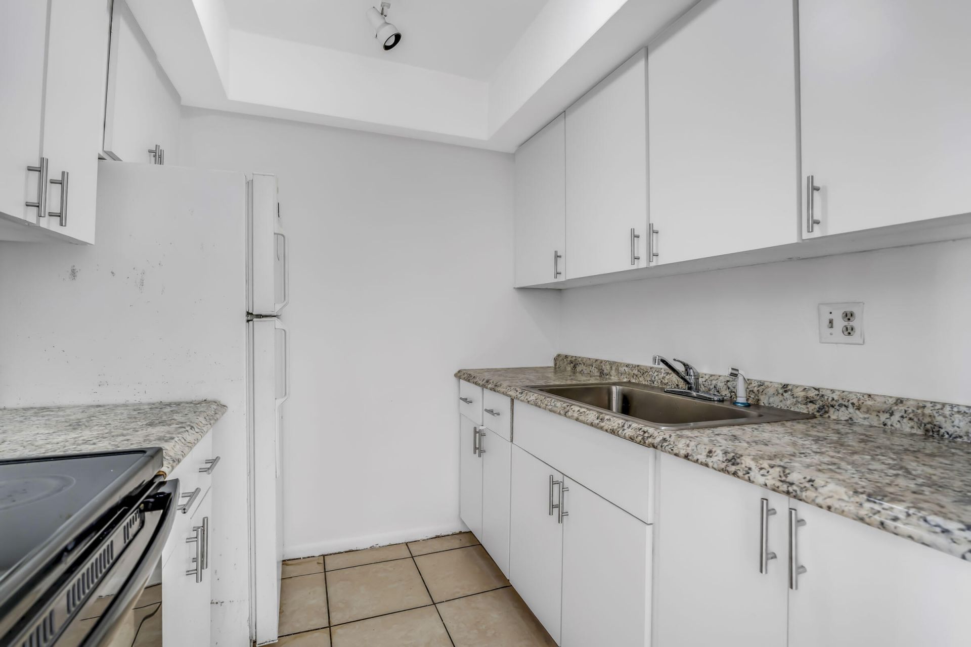 Please Call For Address, Miami, FL 33143 Photo