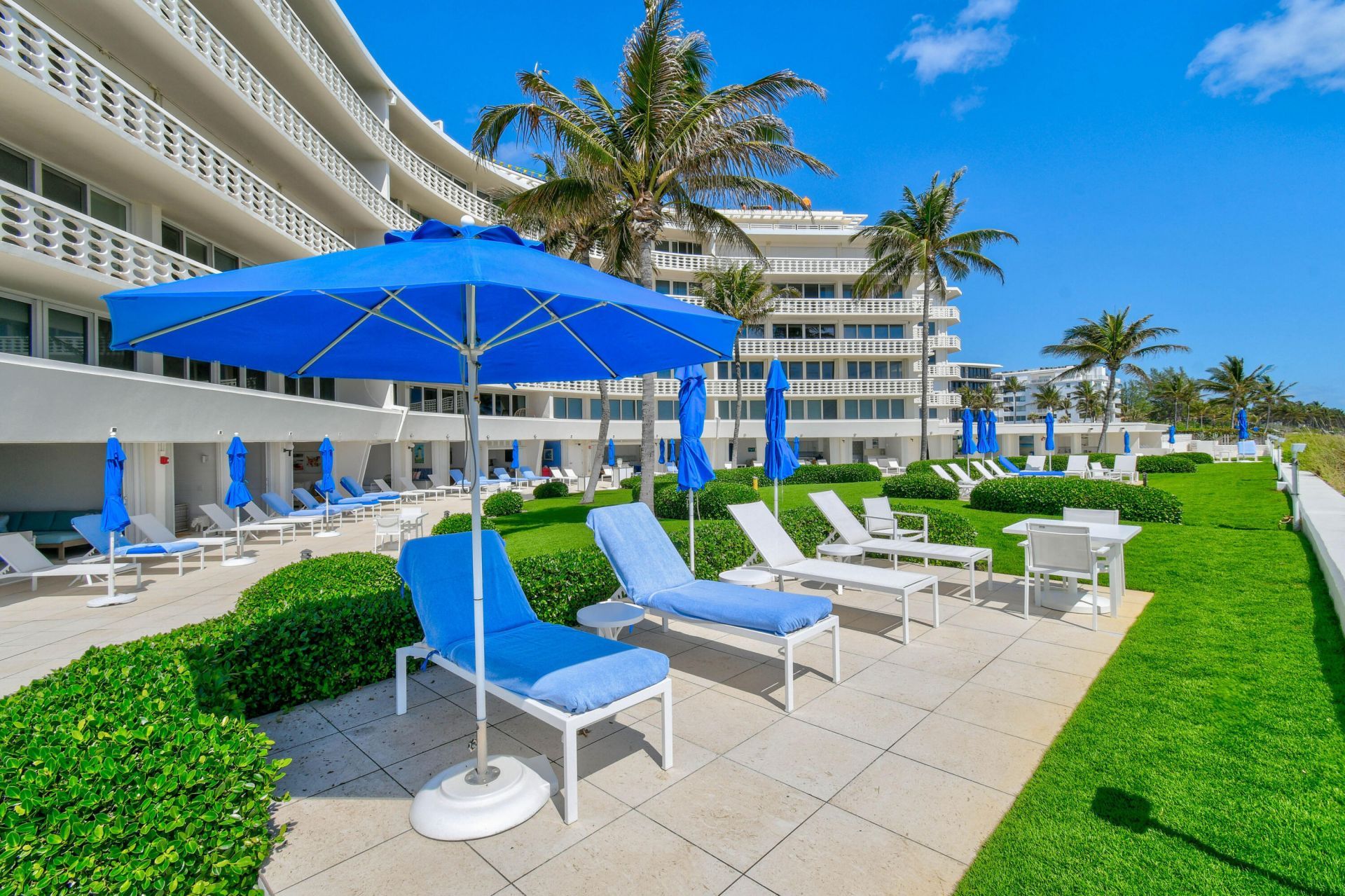 100 Sunrise Avenue, Unit 308, Palm Beach, FL 33480 Photo