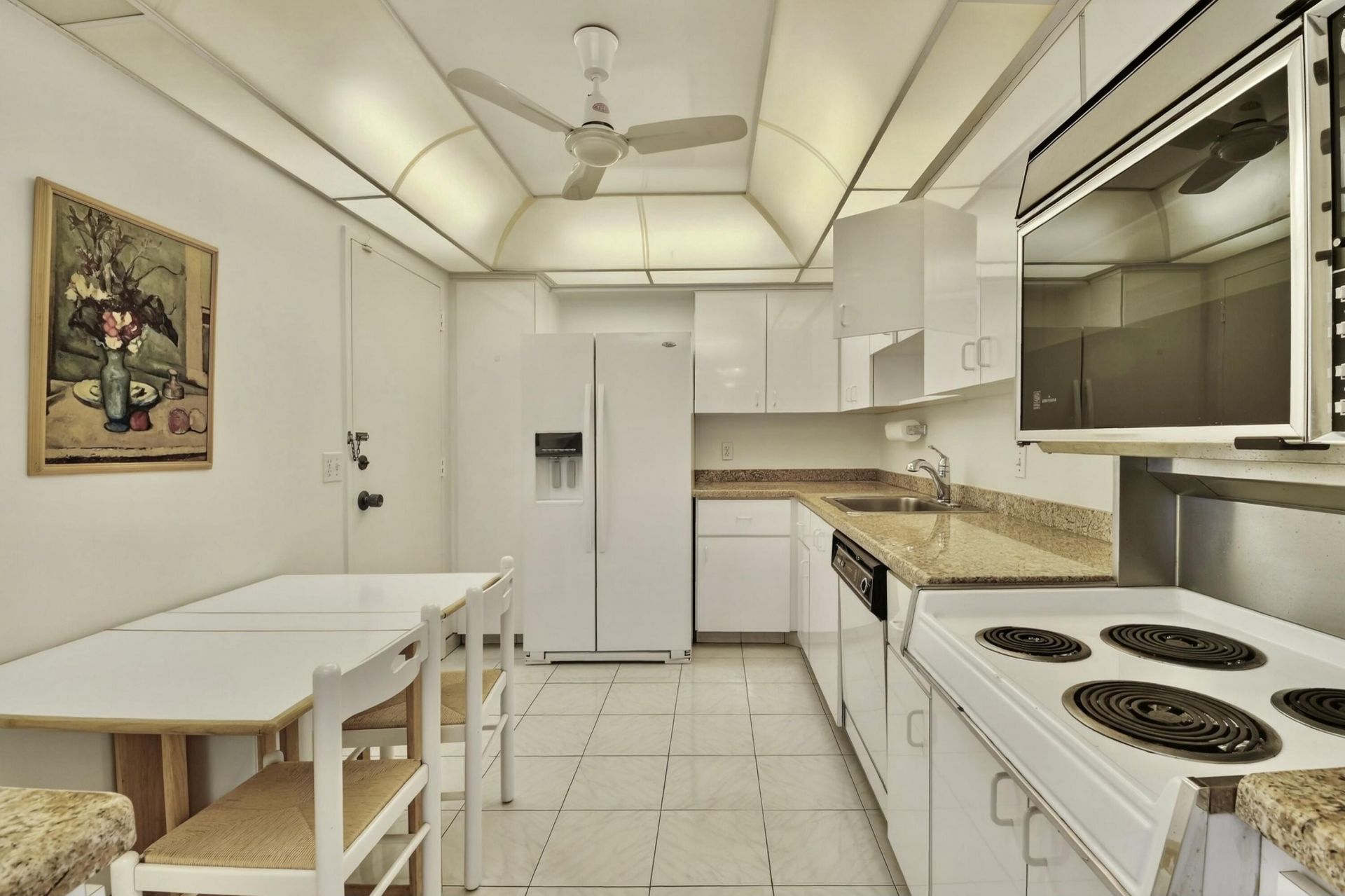 100 Sunrise Avenue, Unit 308, Palm Beach, FL 33480 Photo