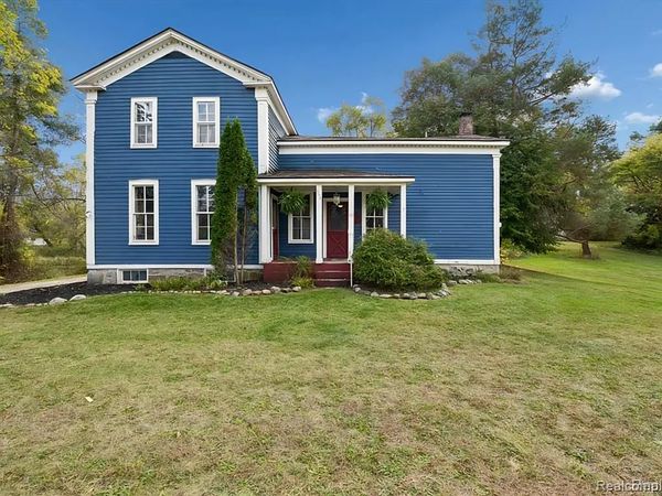 13278 9 Mile Road, Green Oak Twp, MI 48178