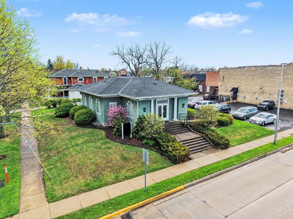 624 Phoenix Street, South Haven, MI 49090