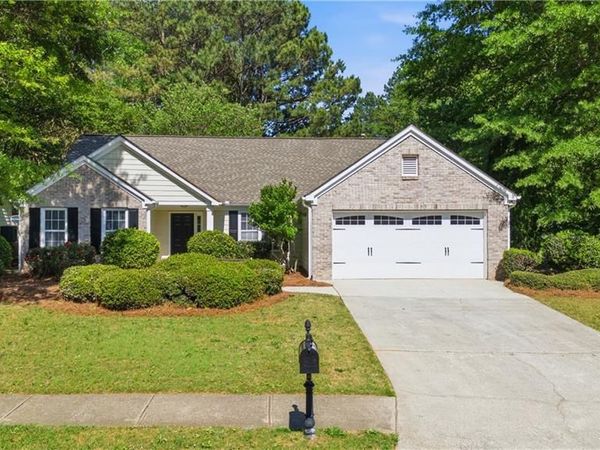 414 Silverthorn Drive NW, Marietta, GA 30064