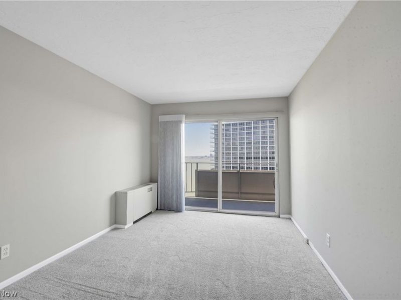 12900 Lake Avenue, Unit PH 8, Lakewood, OH 44107 Photo 14