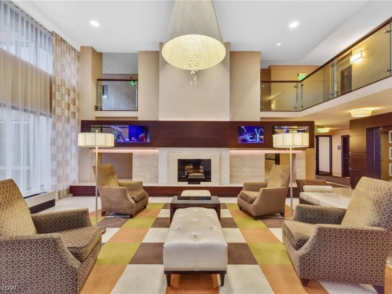 12900 Lake Avenue, Unit PH 8, Lakewood, OH 44107 Photo 23