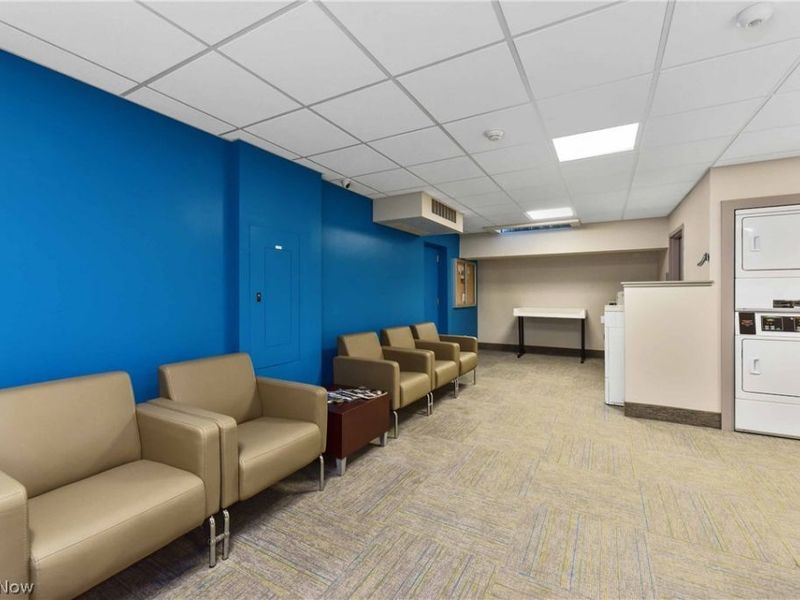 12900 Lake Avenue, Unit PH 8, Lakewood, OH 44107 Photo 36