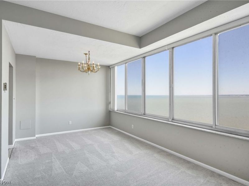 12900 Lake Avenue, Unit PH 8, Lakewood, OH 44107 Photo 5