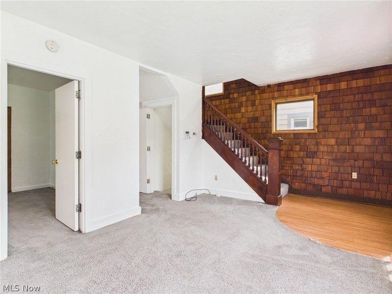 529 Gage Street, Akron, OH 44311 Photo 5