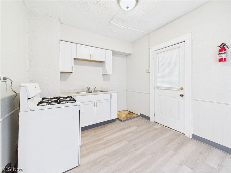 533 Gage Street, Akron, OH 44311 Photo 12