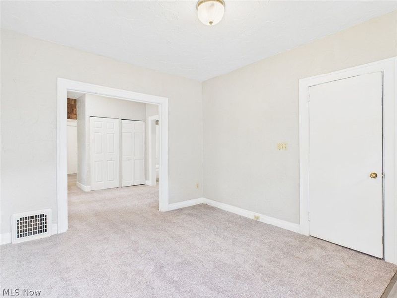 535 Gage Street, Akron, OH 44311 Photo 5