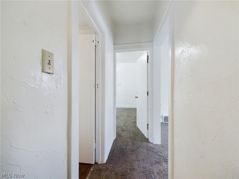 539 Gage Street, Akron, OH 44311 Photo 13