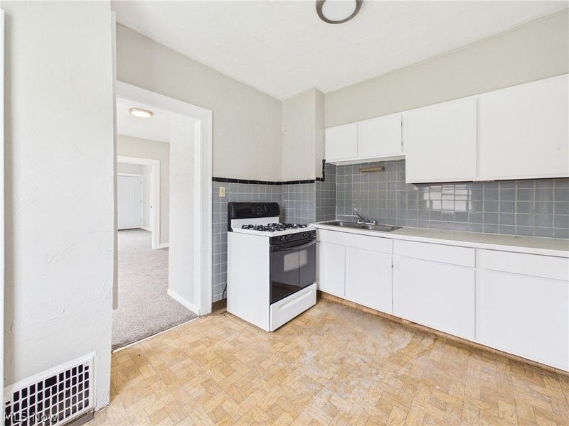 543 Gage Street, Akron, OH 44311 Photo 10