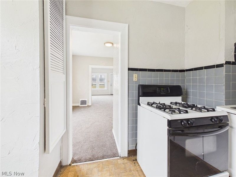 543 Gage Street, Akron, OH 44311 Photo 11