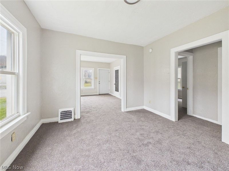 543 Gage Street, Akron, OH 44311 Photo 9