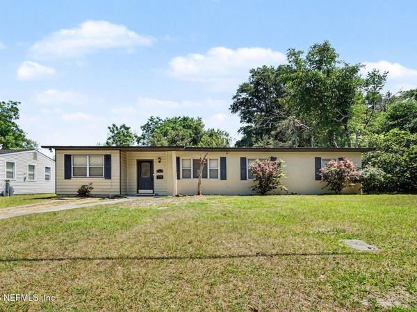 527 OGLETHORPE Road, Jacksonville, FL 32216