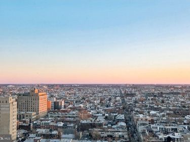 224 30 W RITTENHOUSE SQUARE, Unit 2412-13, PHILADELPHIA, PA 19103