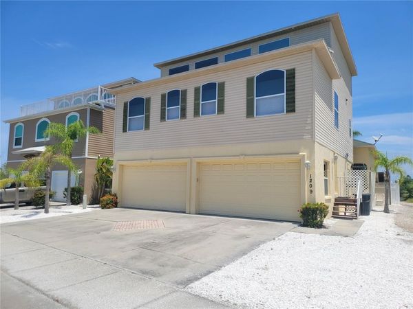 1209 APOLLO BEACH BOULEVARD , APOLLO BEACH, FL 33572