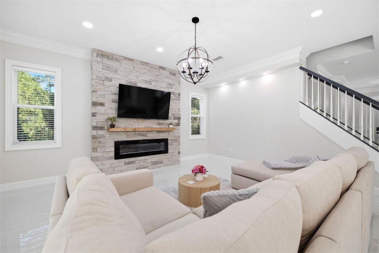 8005 Cypress Crossing Court, Tampa, FL 33647 Photo