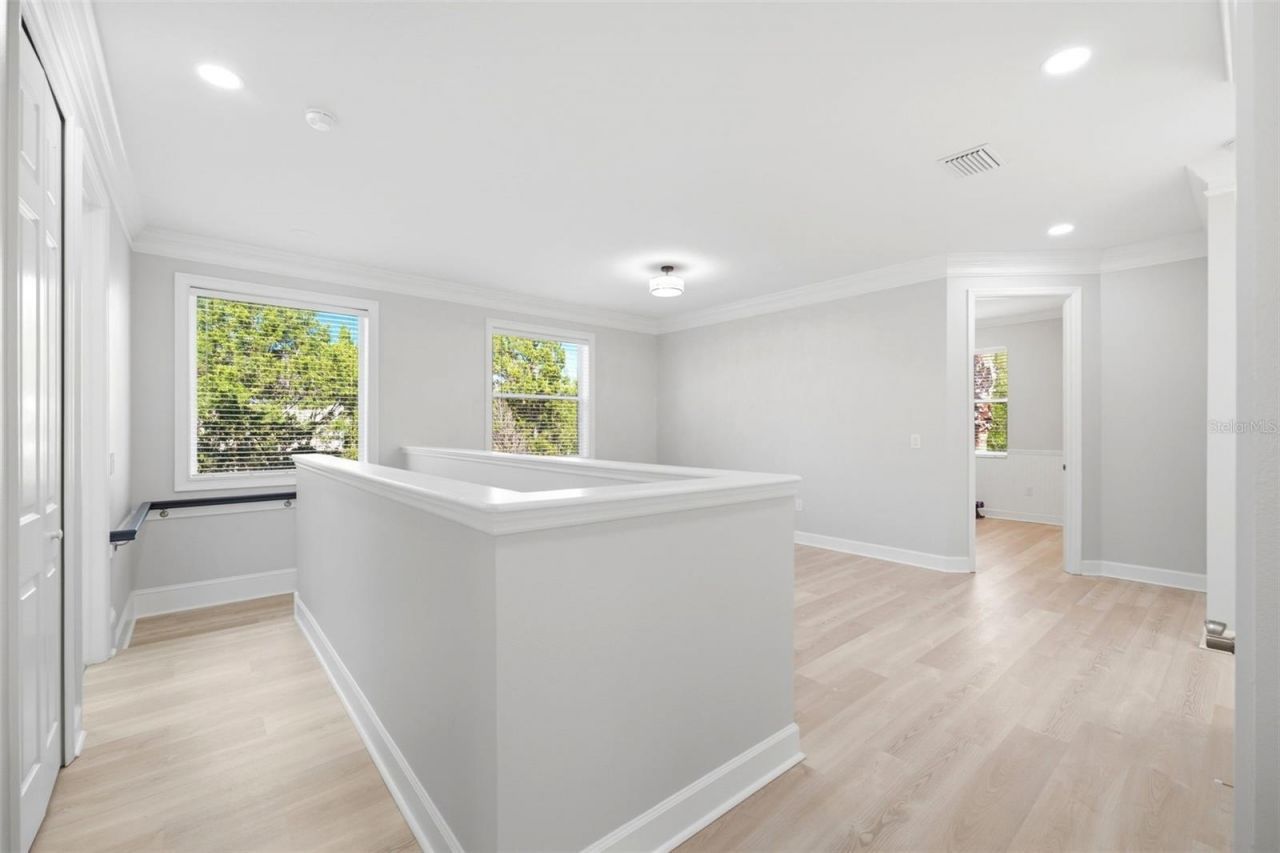 8005 Cypress Crossing Court, Tampa, FL 33647 Photo
