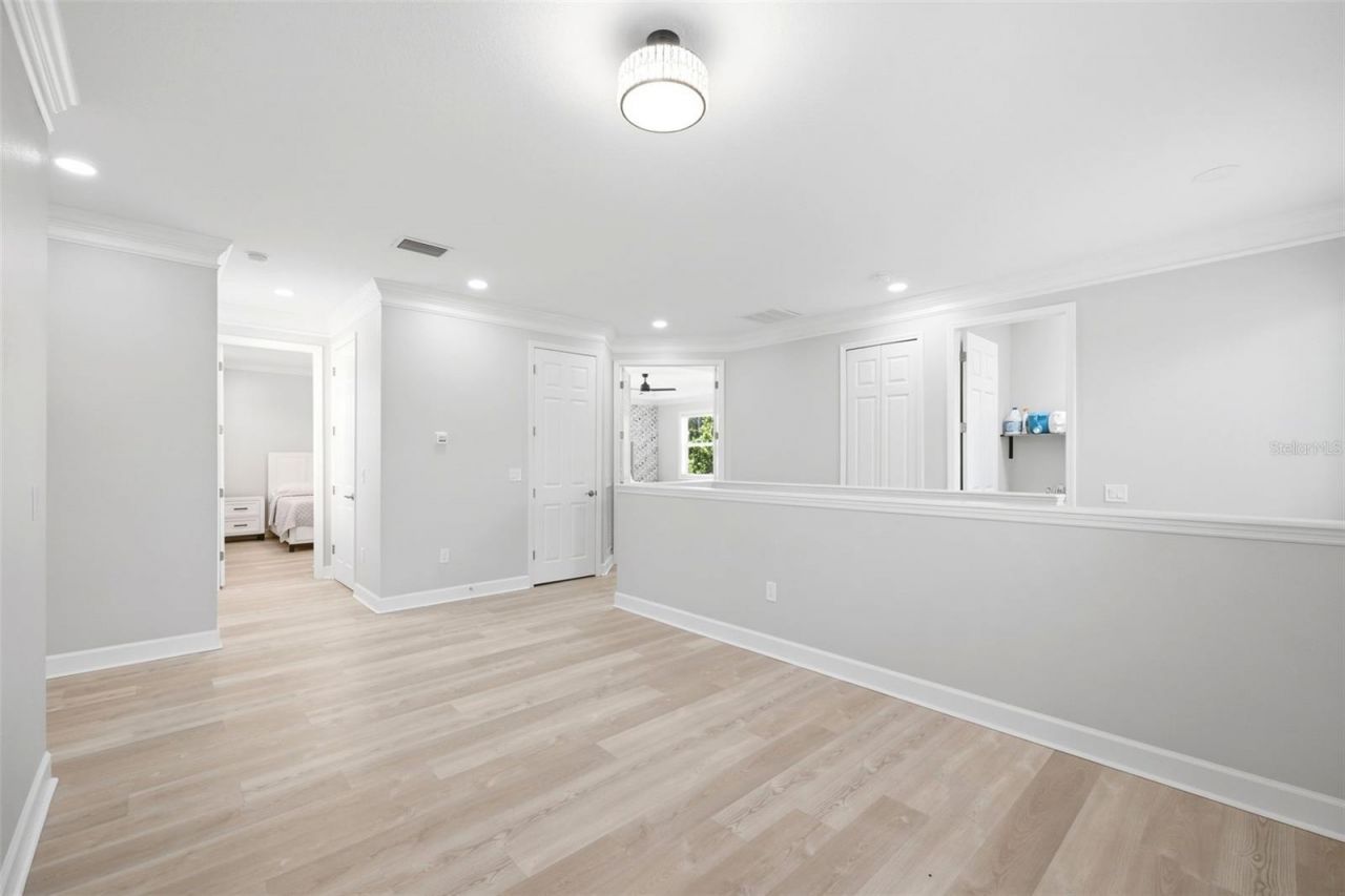 8005 Cypress Crossing Court, Tampa, FL 33647 Photo