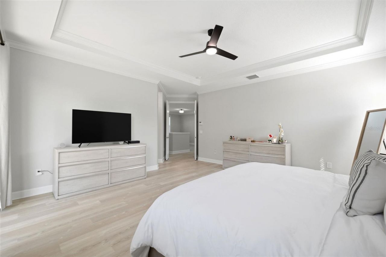 8005 Cypress Crossing Court, Tampa, FL 33647 Photo