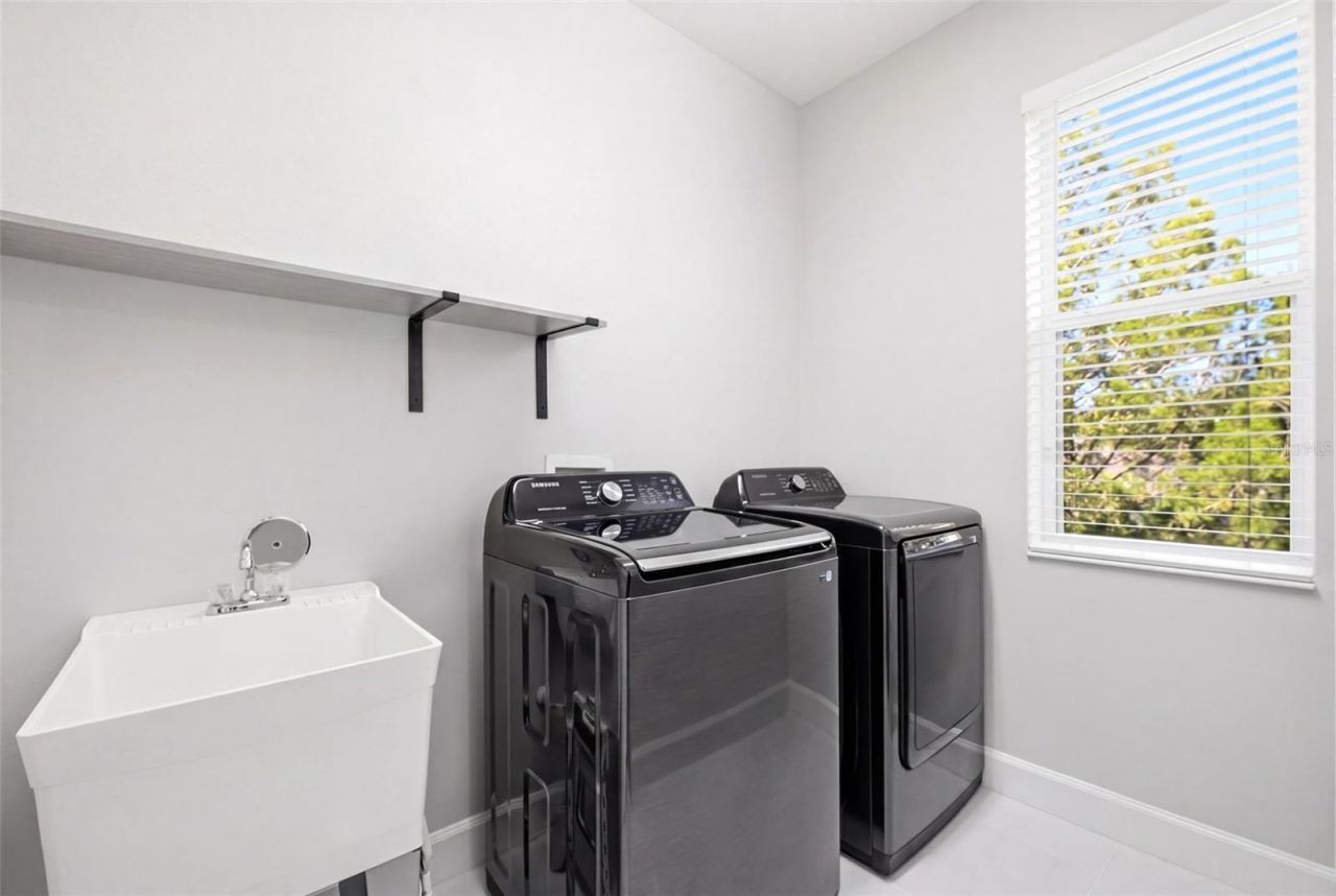 8005 Cypress Crossing Court, Tampa, FL 33647 Photo