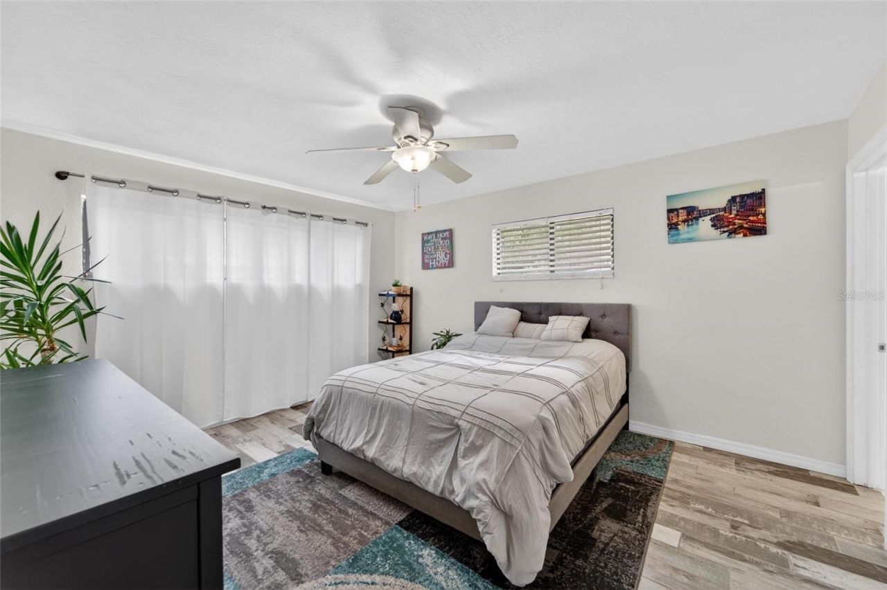 2842 61st Lane N, Saint Petersburg, FL 33710 Photo