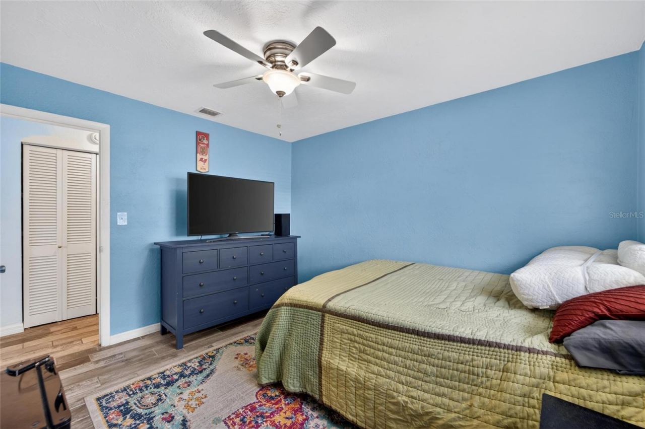 2842 61st Lane N, Saint Petersburg, FL 33710 Photo