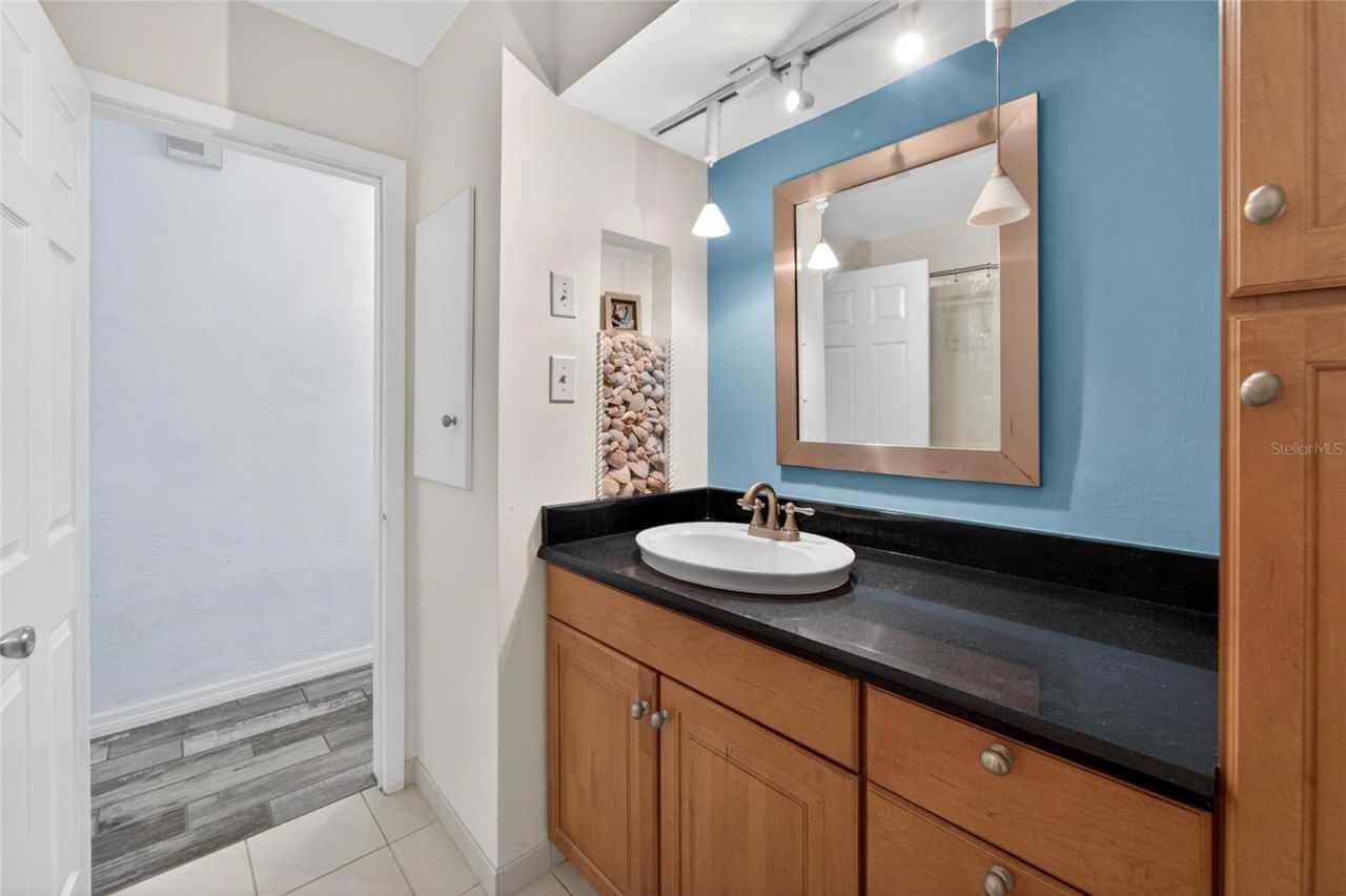 2842 61st Lane N, Saint Petersburg, FL 33710 Photo