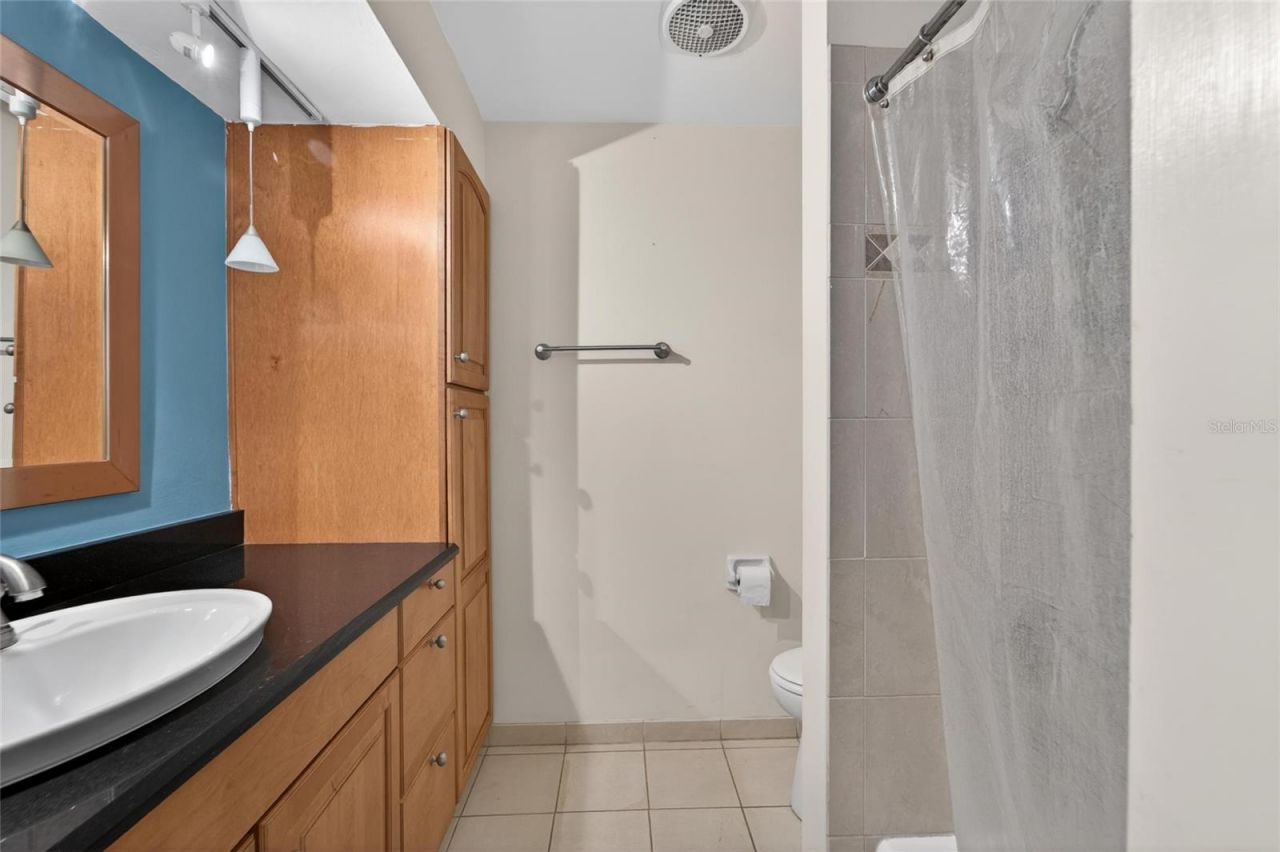 2842 61st Lane N, Saint Petersburg, FL 33710 Photo