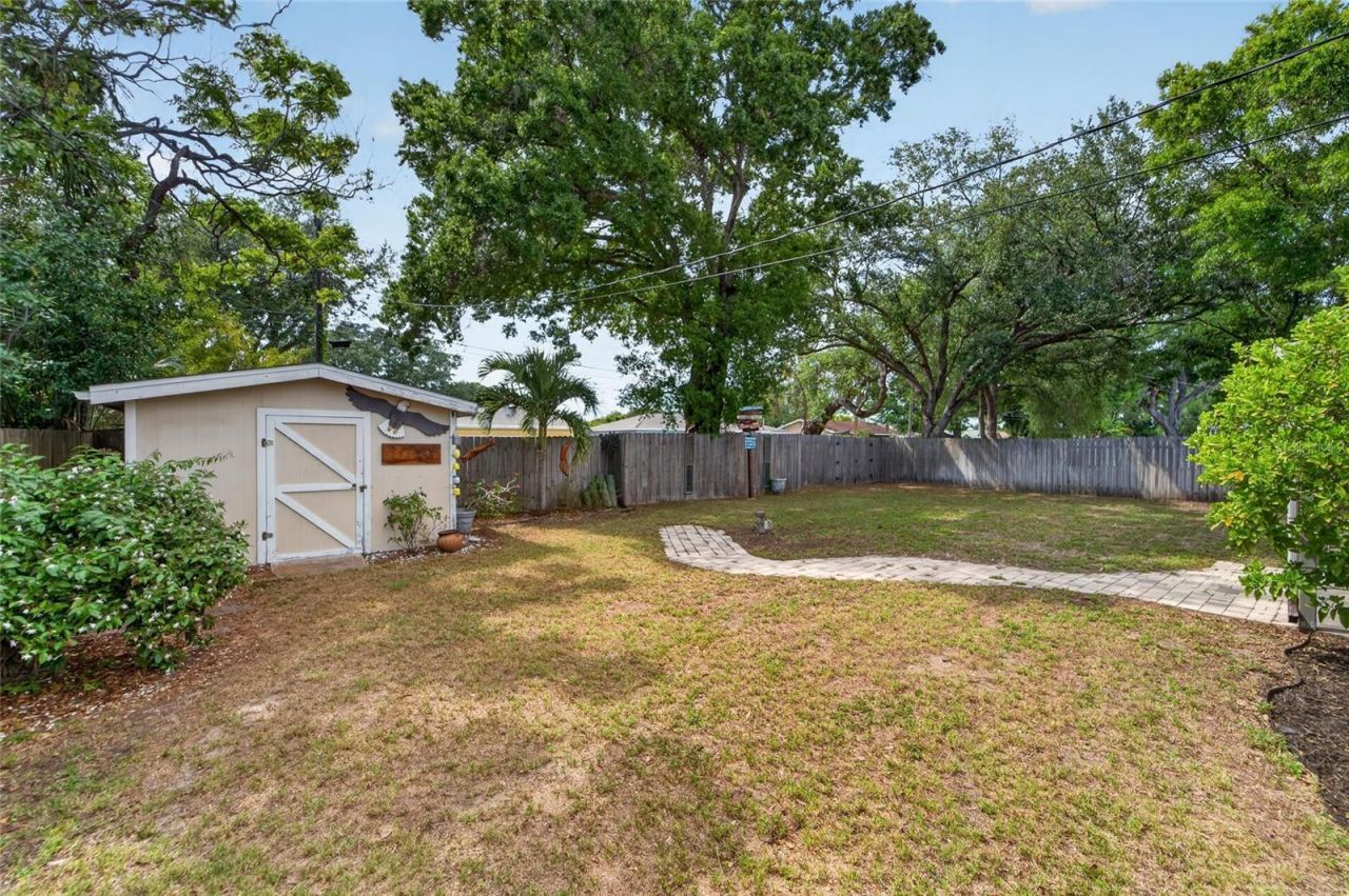 2842 61st Lane N, Saint Petersburg, FL 33710 Photo